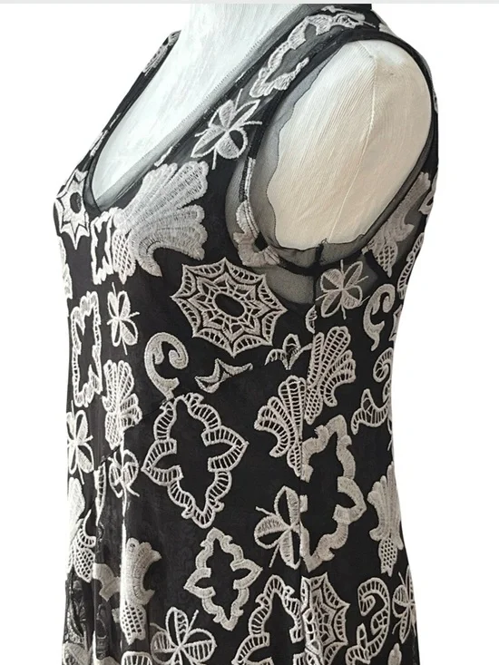 Johnny Was Mazzy Bias Dress, an elegant A-line maxi designed for flared, size S - Picture 9 of 16